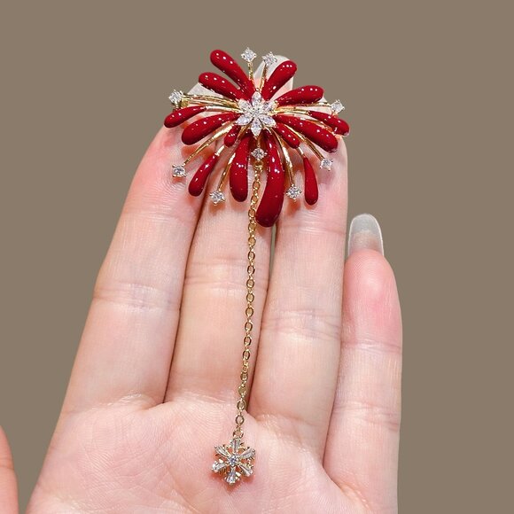 Vintage Gold Tassel Flower Brooch Elegant - Picture 3 of 6